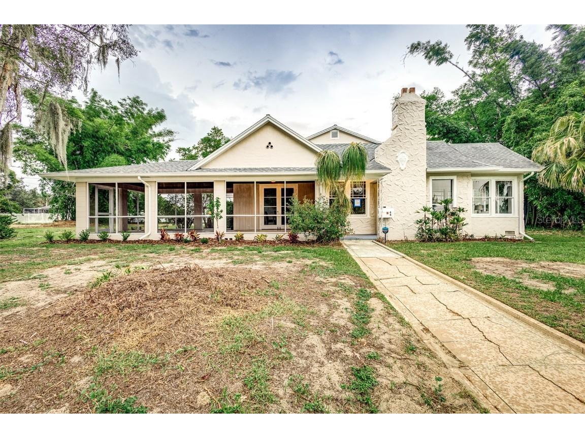 48 Buckeye Circle NE Winter Haven FL 33881 L4938857 image1