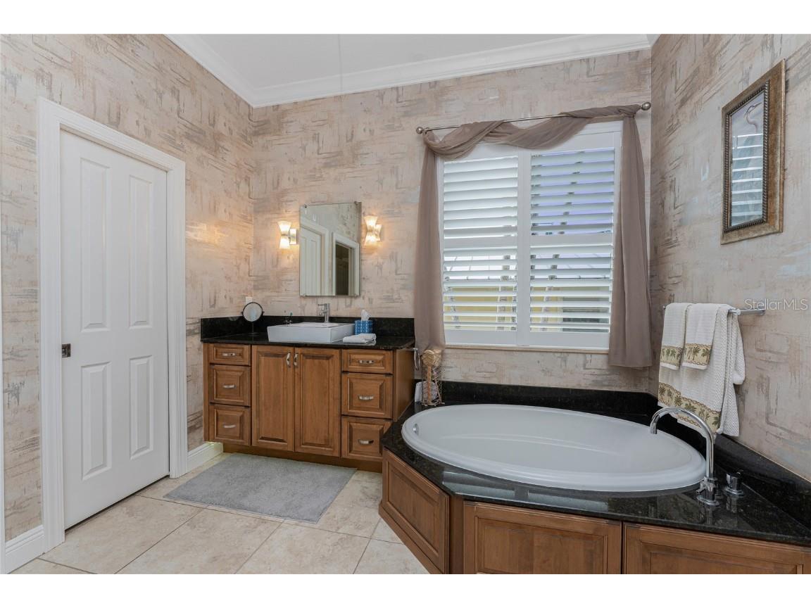 48 Colony Point Drive Punta Gorda FL 33950 C7508164 image27