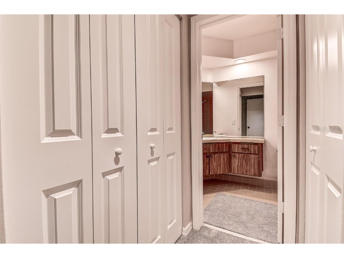48 Country Club Drive #48 Largo FL 33771 TB8417672 image17