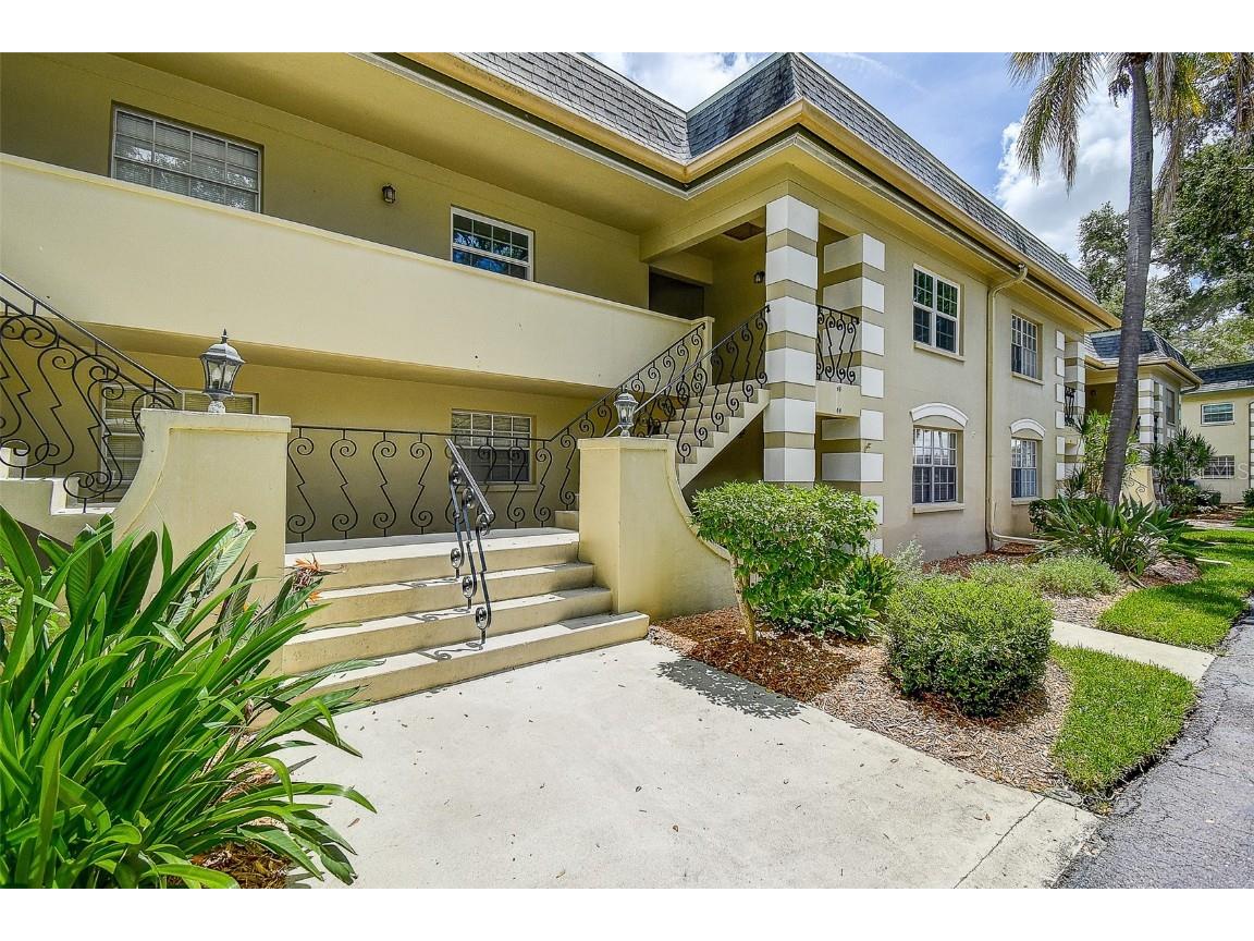 48 Country Club Drive #48 Largo FL 33771 TB8417672 image2