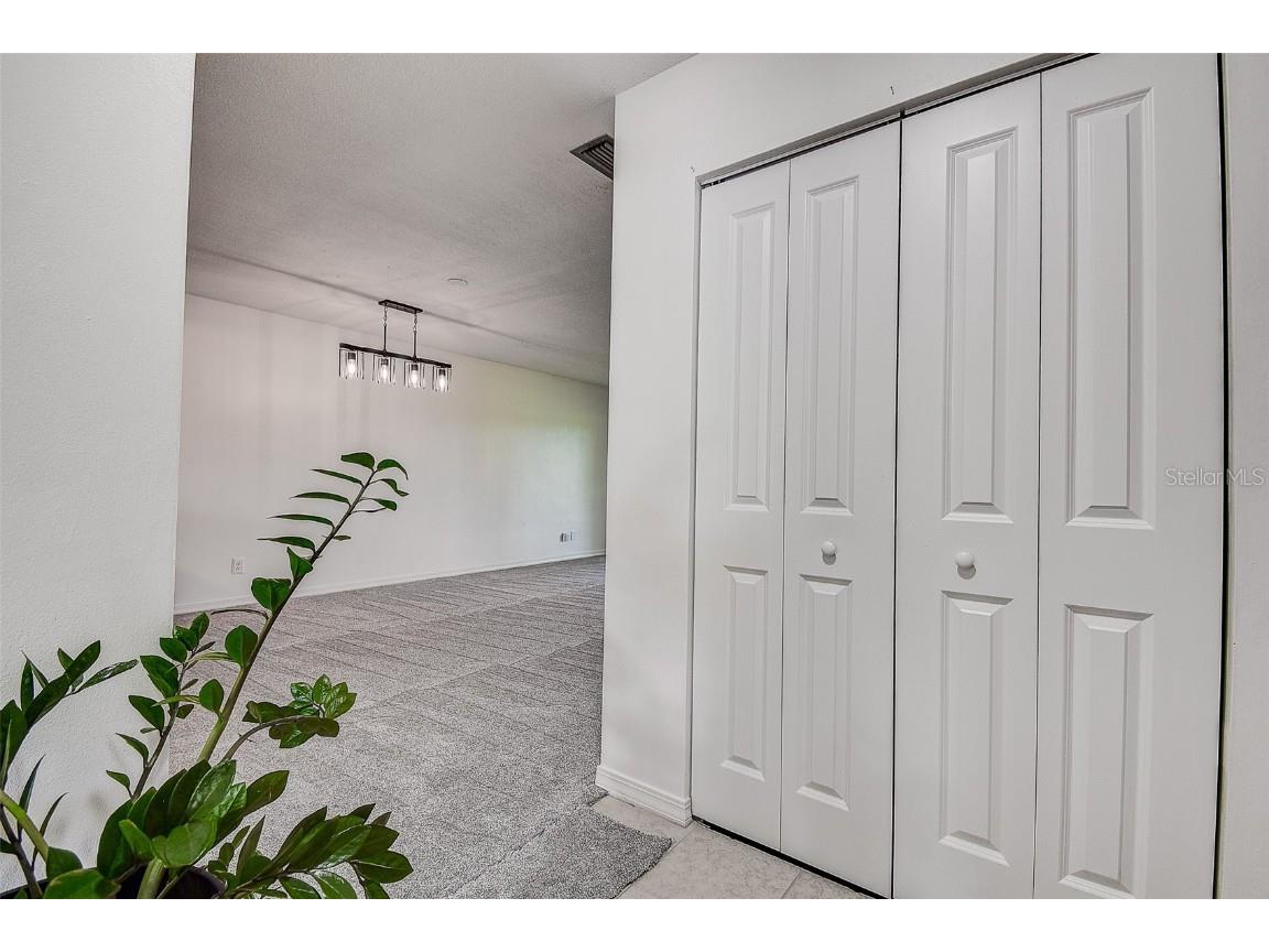 48 Country Club Drive #48 Largo FL 33771 TB8417672 image6