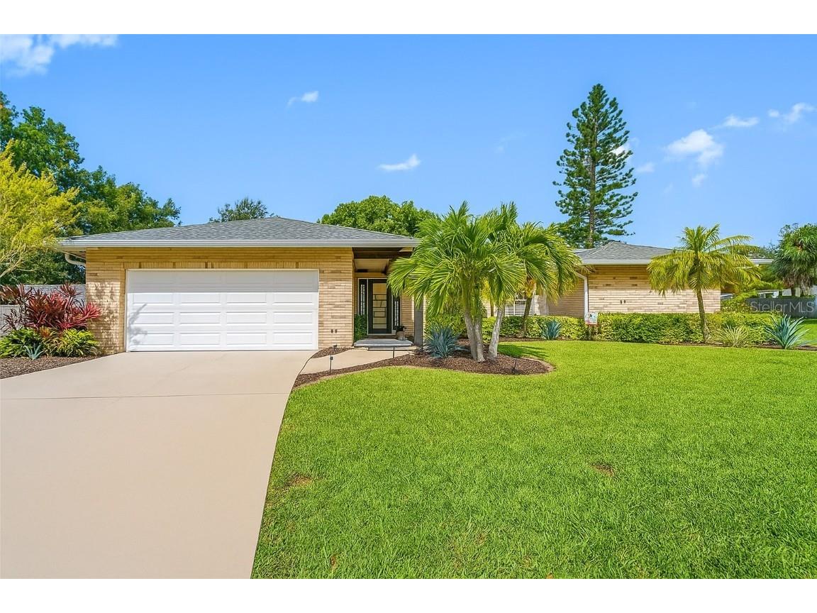 48 Hillside Court Palm Harbor FL 34683 TB8404327 image1