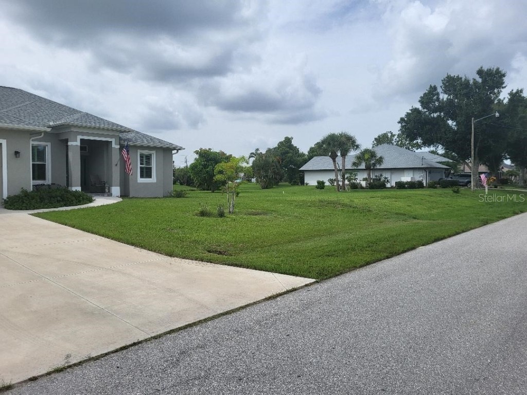 48 Long Meadow Lane, Rotonda West, FL, 33947 MLS D6136722 Edina Realty