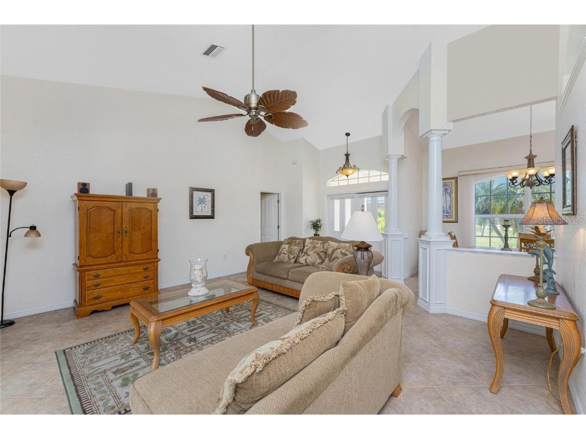 48 Par View Court Rotonda West FL 33947 D6140916 image11