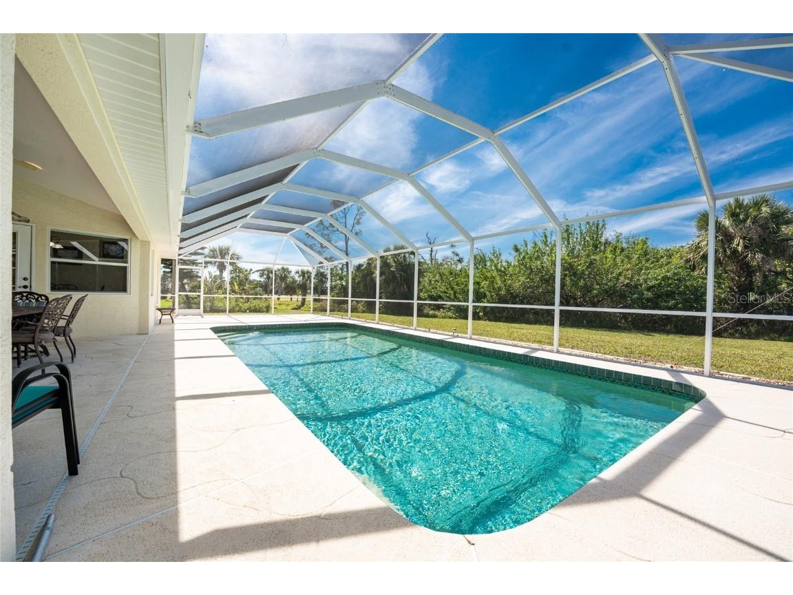 48 Par View Court Rotonda West FL 33947 D6140916 image3