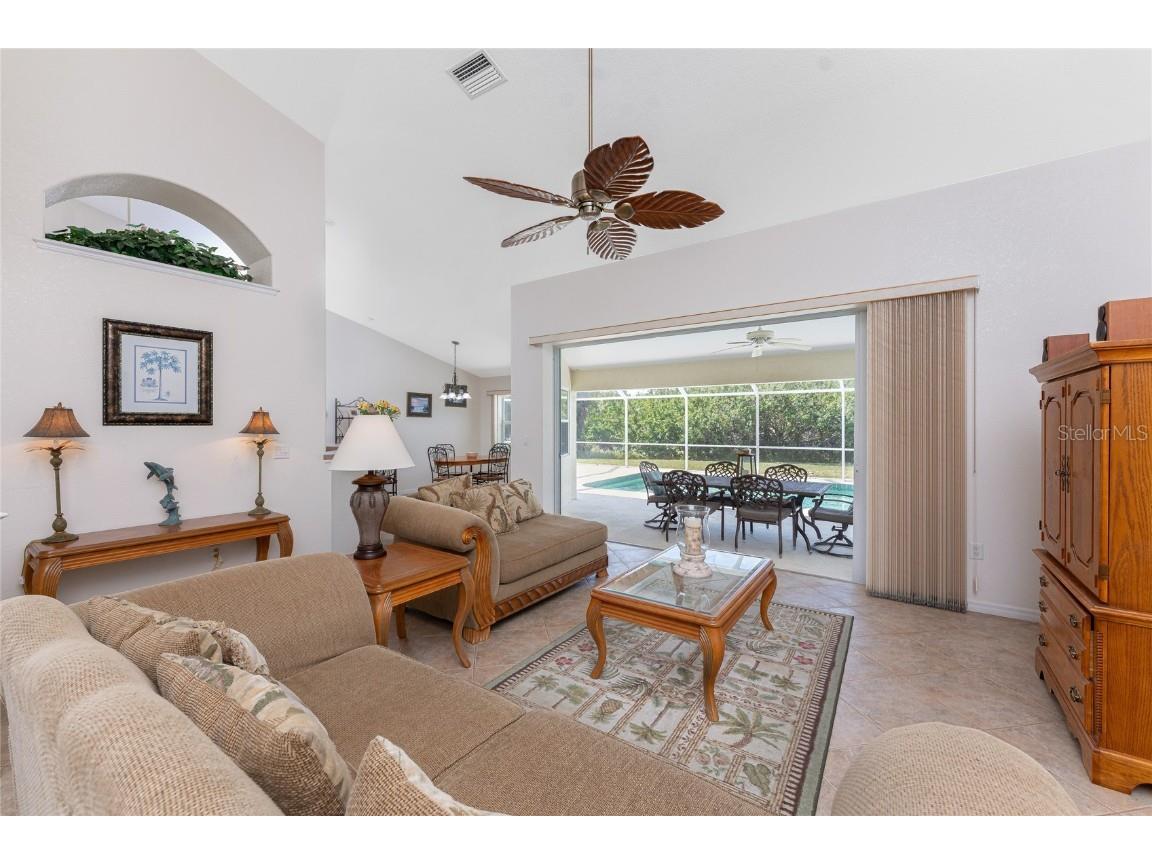 48 Par View Court Rotonda West FL 33947 D6140916 image4