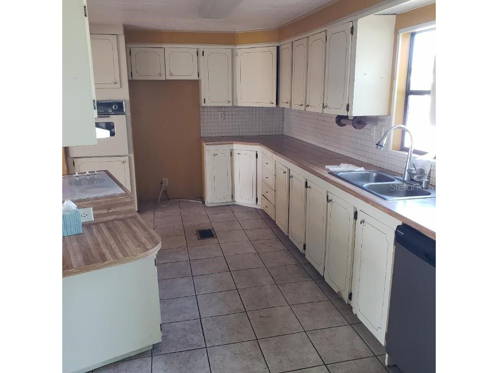 48 Quail Court Ellenton FL 34222 A4648358 image6