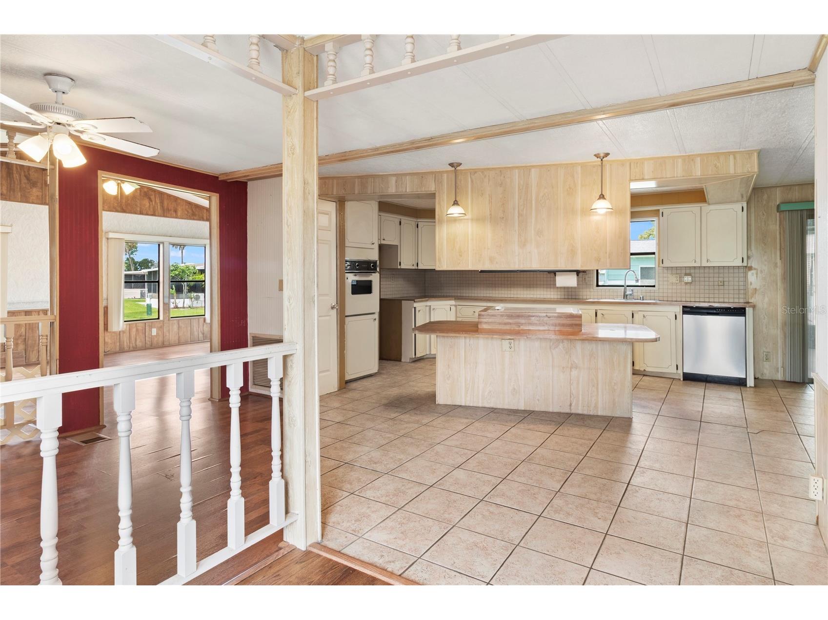 48 Quail Court Ellenton FL 34222 A4689656 image5
