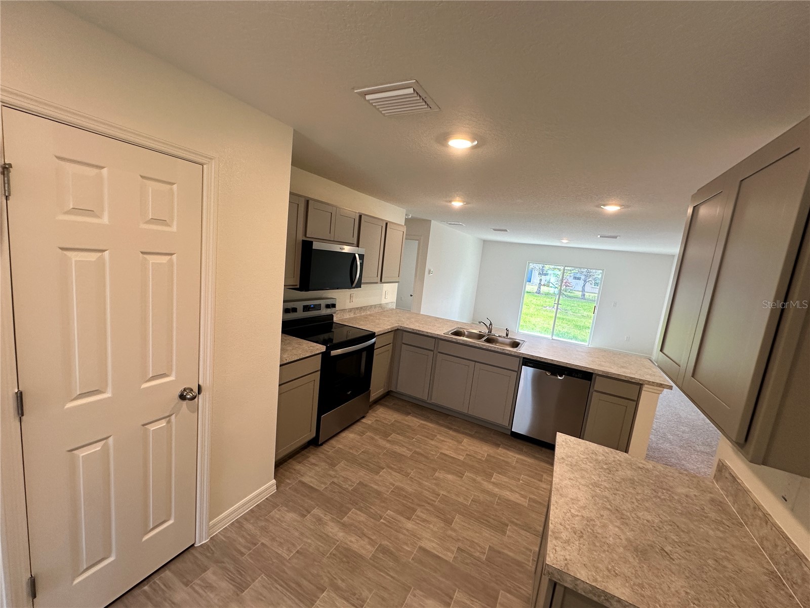 48 Rippling Brook Drive Palm Coast FL 32164 C7524125 image3