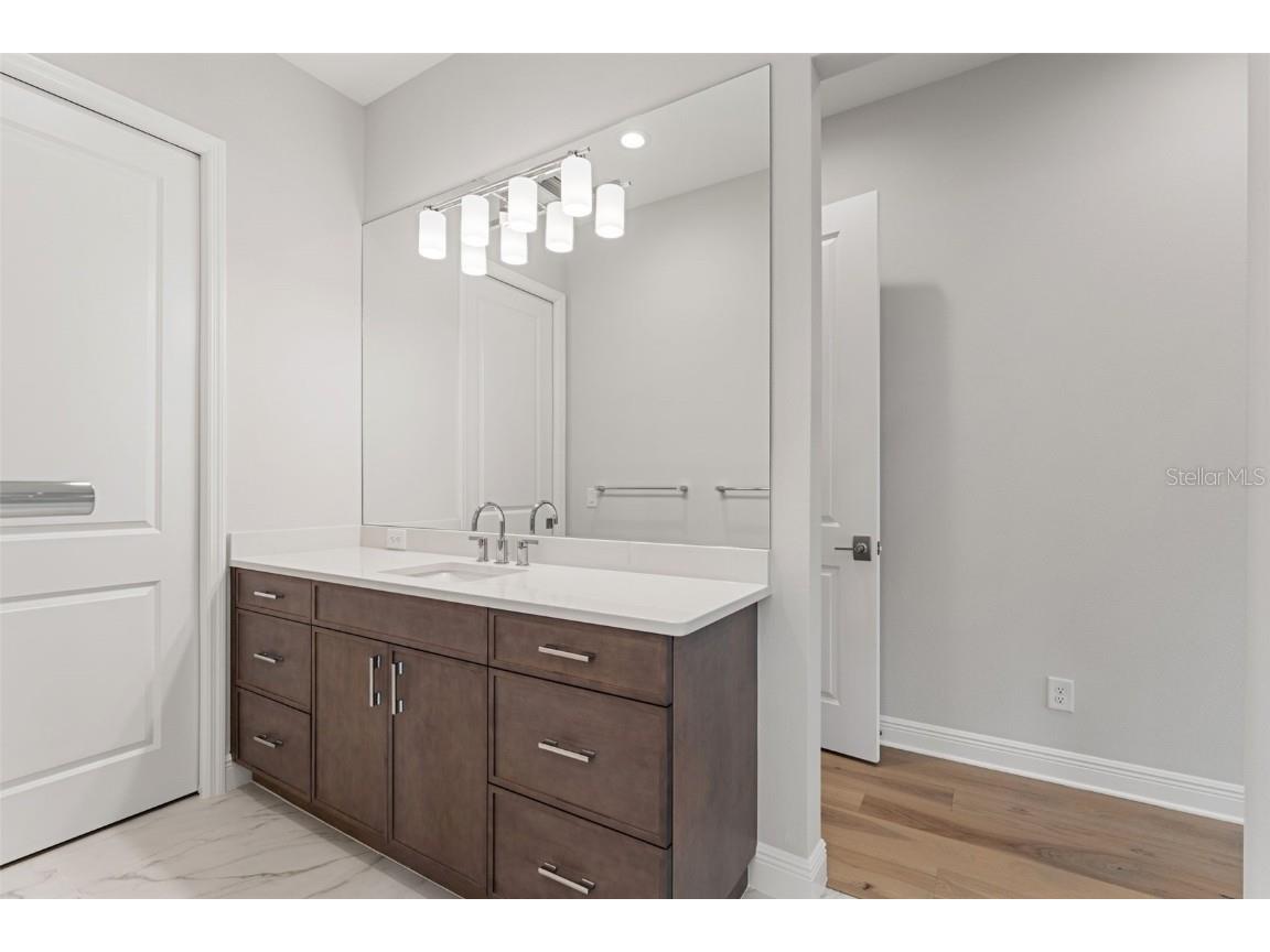 480 Bocelli Drive Nokomis FL 34275 TB8455263 image55