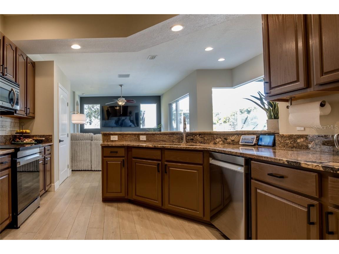 480 Bridle Path Way Tarpon Springs FL 34688 TB8449175 image10