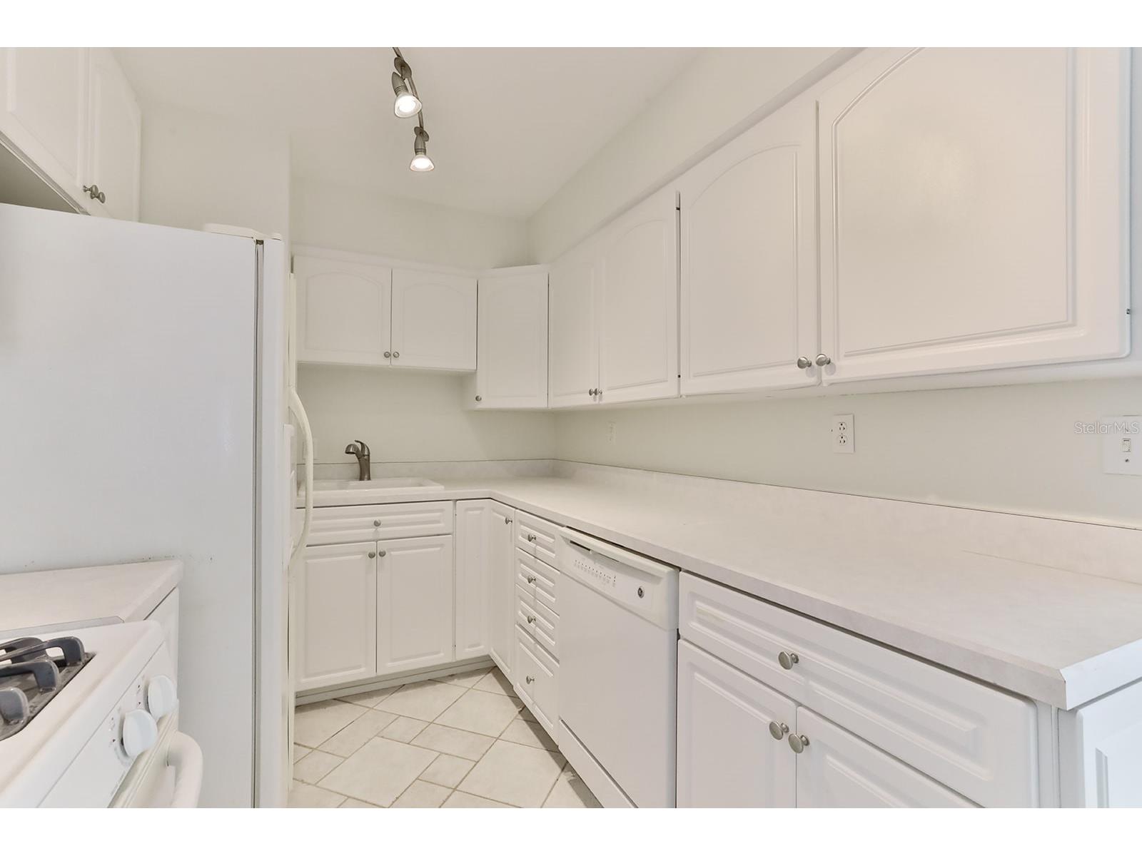 480 Carolyn Street New Smyrna Beach FL 32168 NS1087944 image37