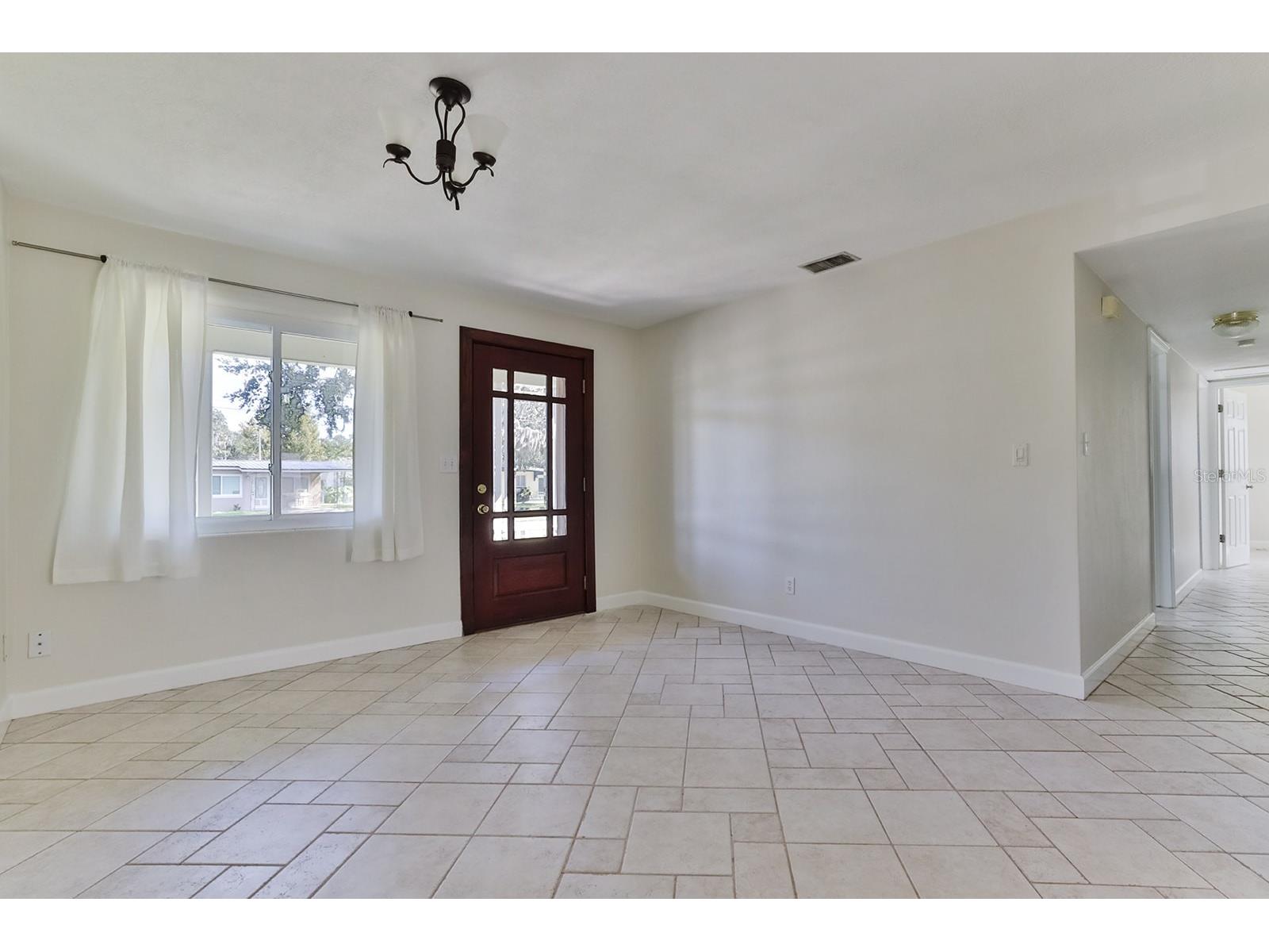 480 Carolyn Street New Smyrna Beach FL 32168 NS1087944 image7