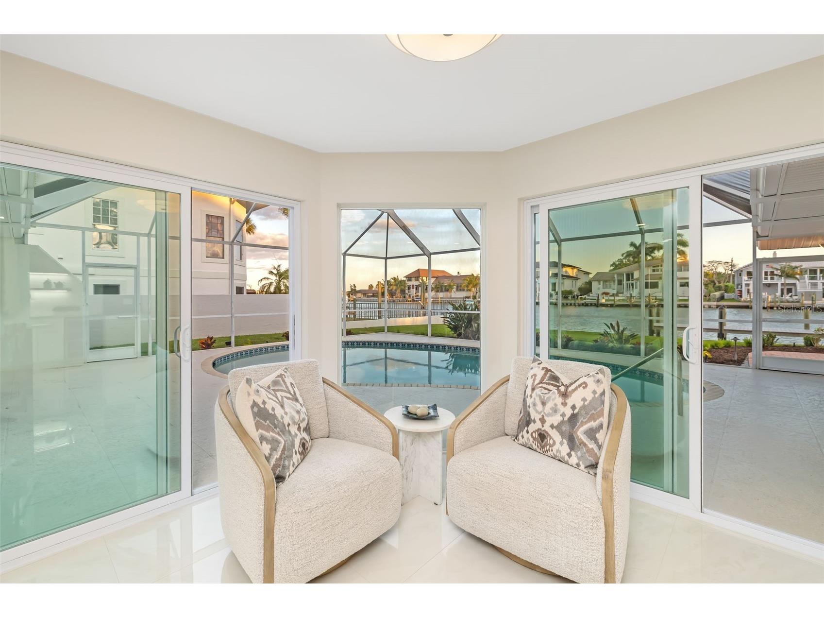 480 Cleveland Drive Sarasota FL 34236 A4672676 image11