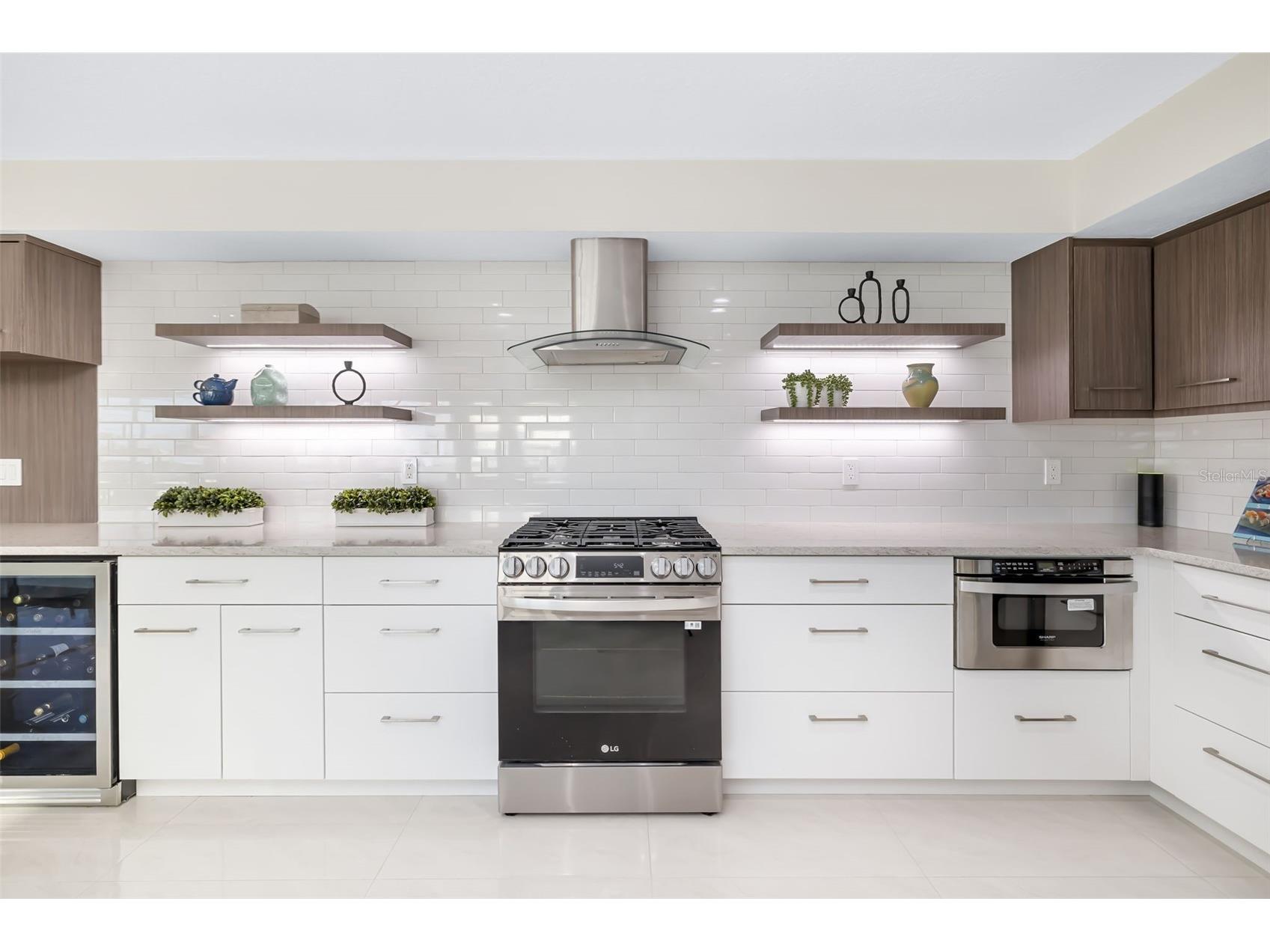 480 Cleveland Drive Sarasota FL 34236 A4672676 image21