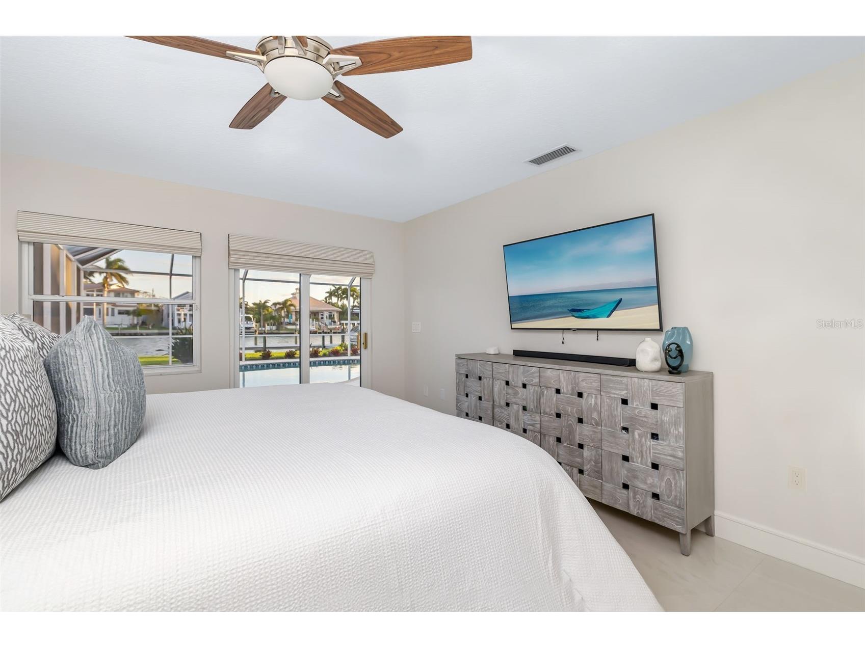 480 Cleveland Drive Sarasota FL 34236 A4672676 image33