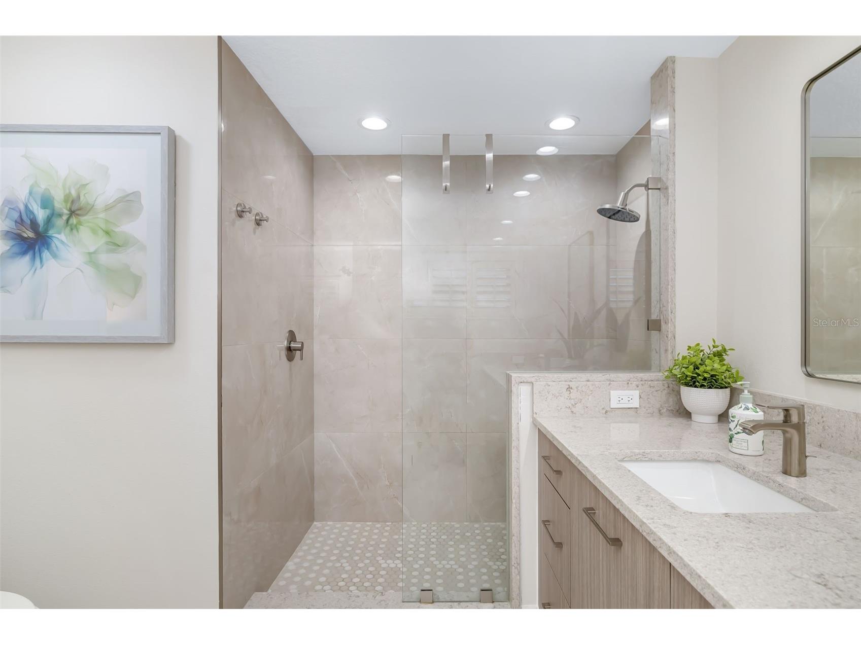 480 Cleveland Drive Sarasota FL 34236 A4672676 image37