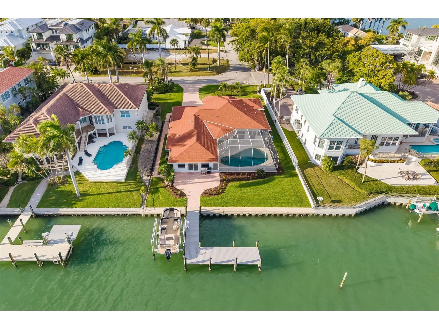 480 Cleveland Drive Sarasota FL 34236 A4672676 image5