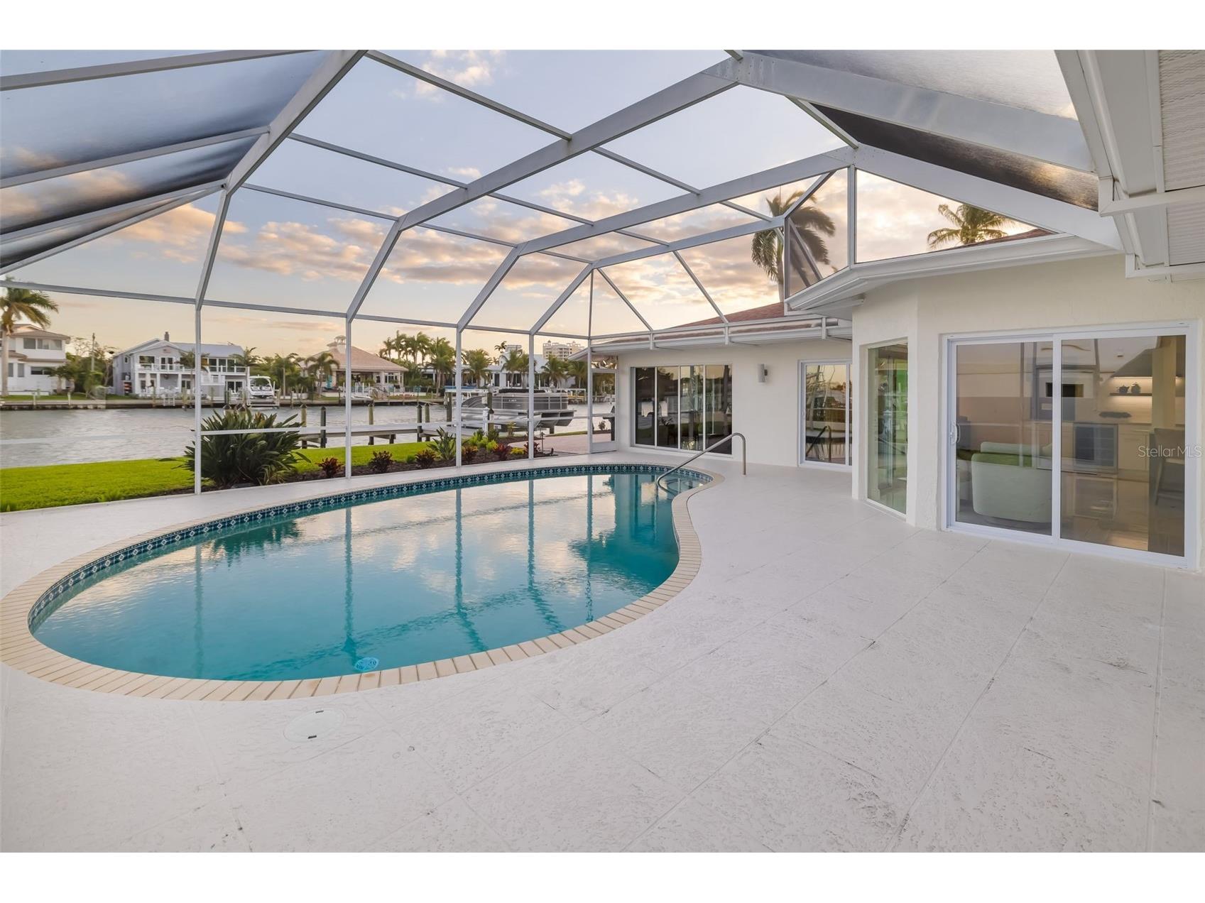 480 Cleveland Drive Sarasota FL 34236 A4672676 image51