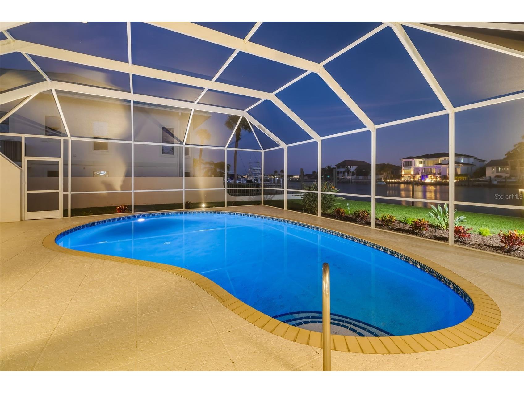 480 Cleveland Drive Sarasota FL 34236 A4672676 image54