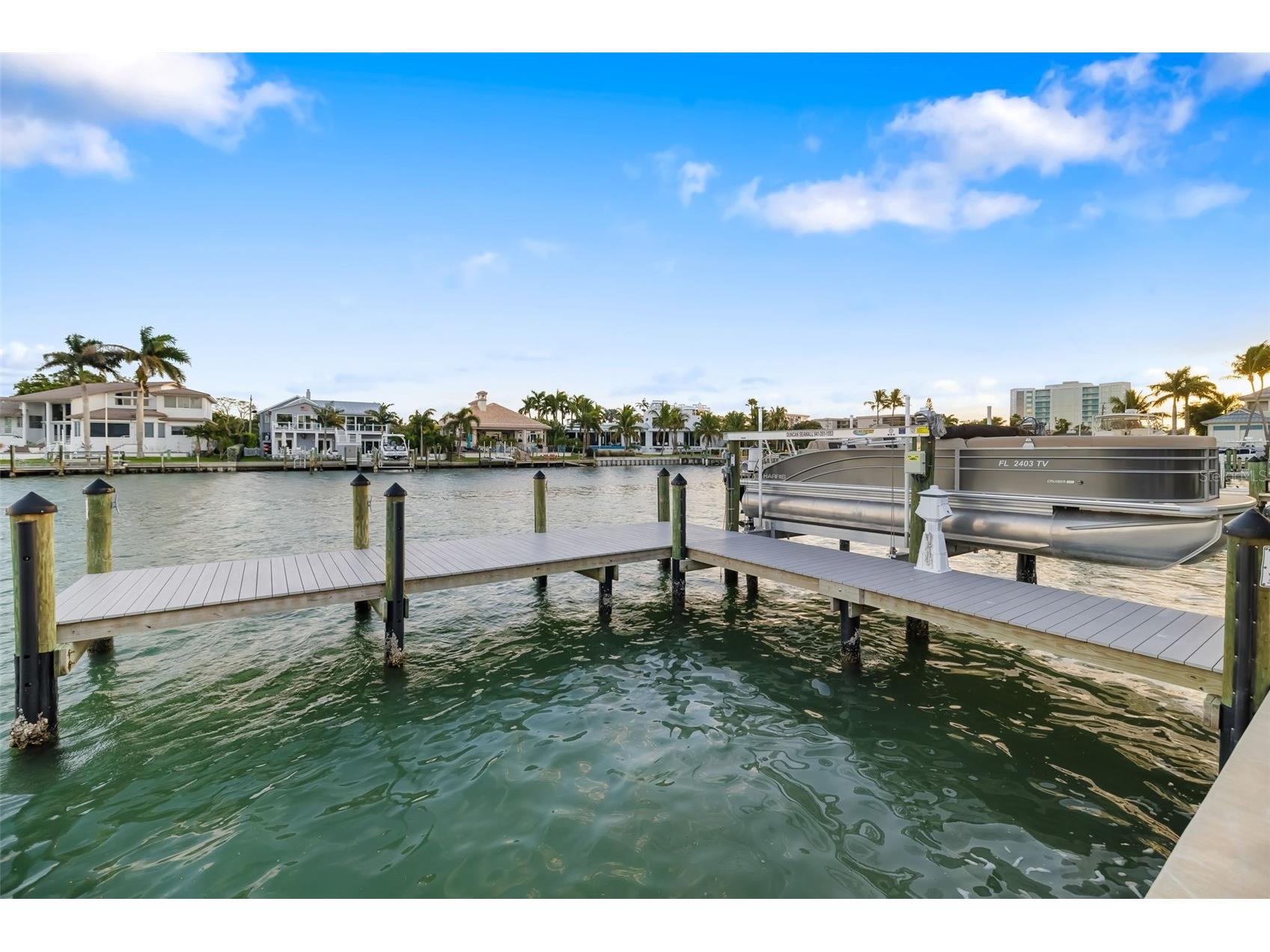 480 Cleveland Drive Sarasota FL 34236 A4672676 image8