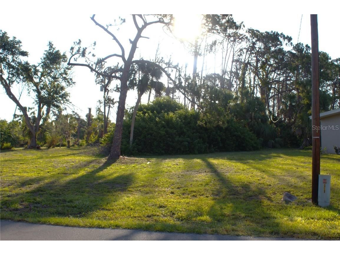 480 Longley Drive Port Charlotte FL 33953 C7475806 image1
