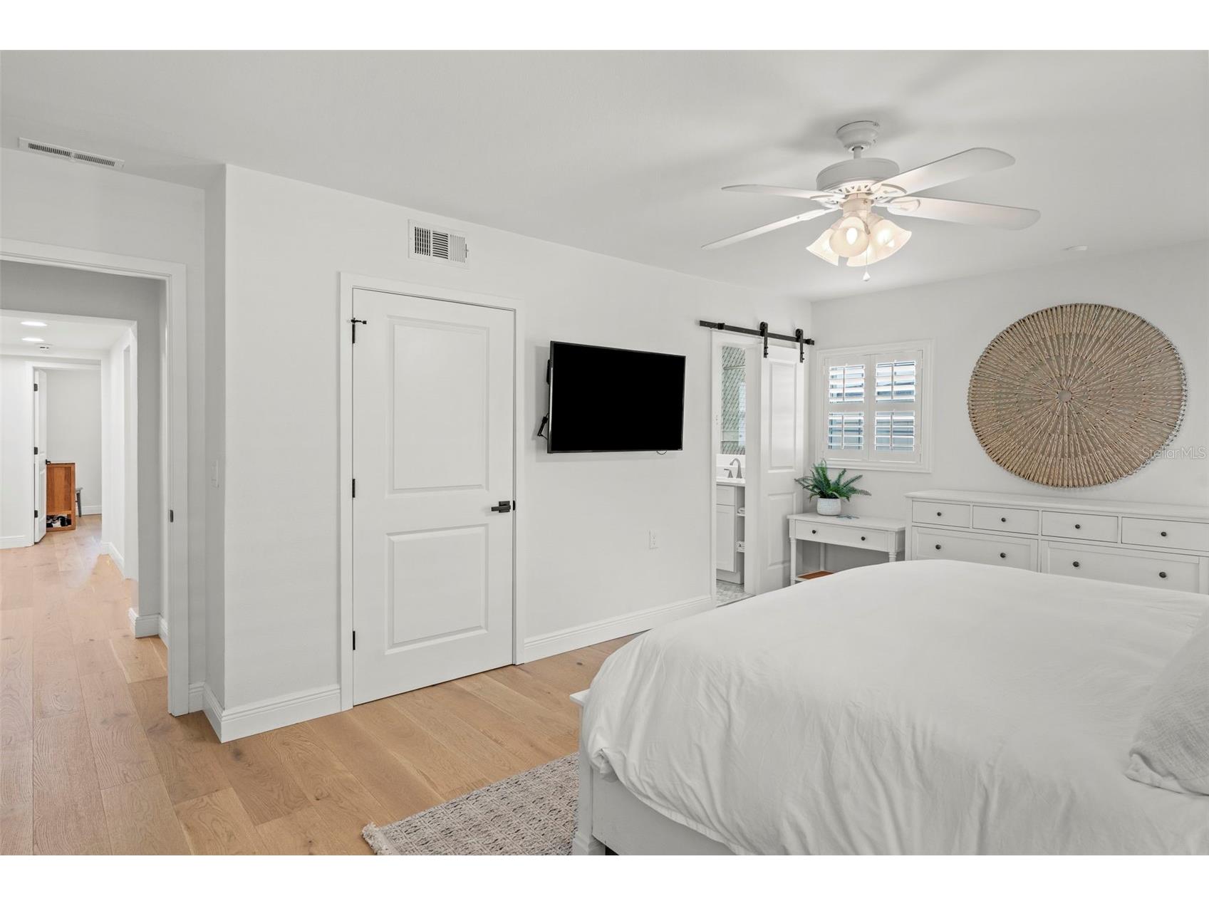 480 W Davis Boulevard Tampa FL 33606 TB8514853 image56