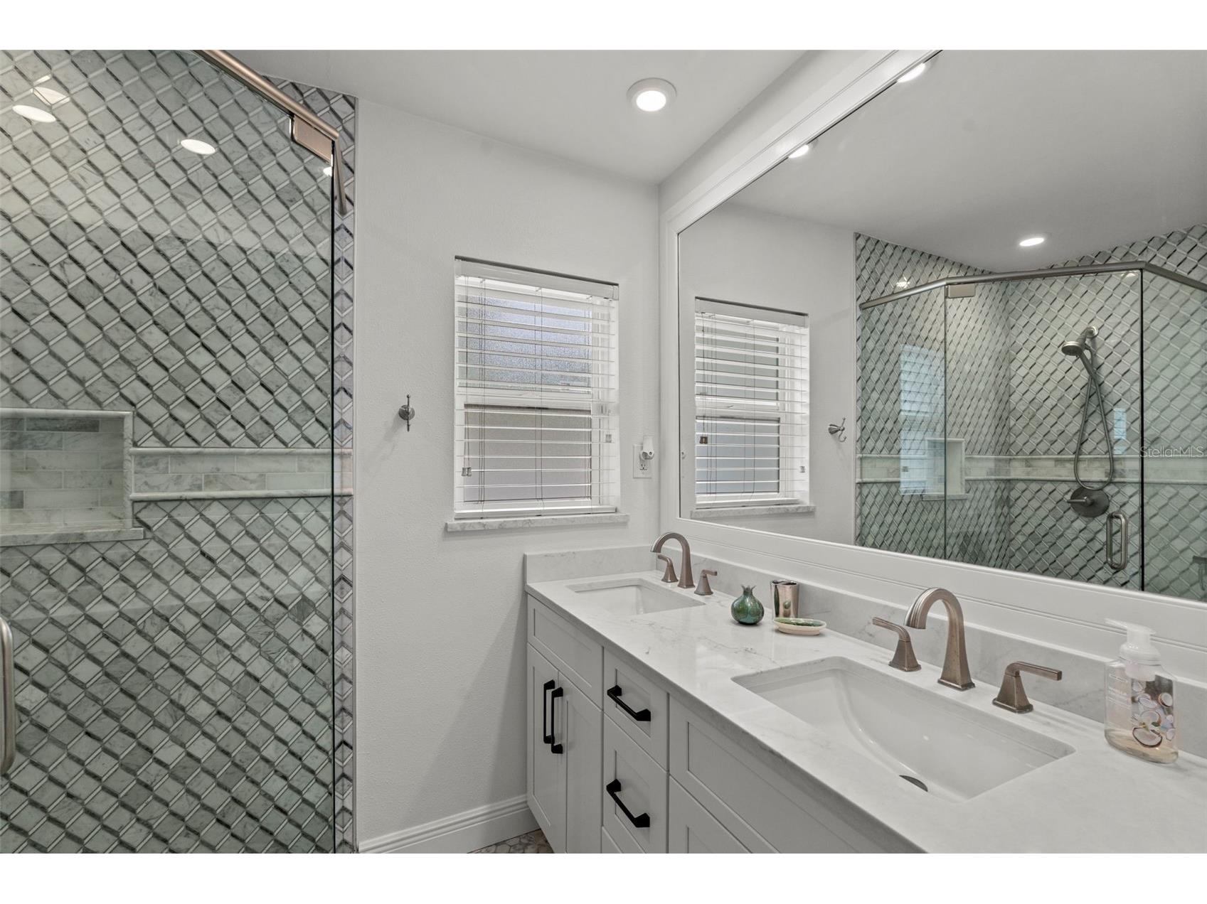 480 W Davis Boulevard Tampa FL 33606 TB8514853 image58
