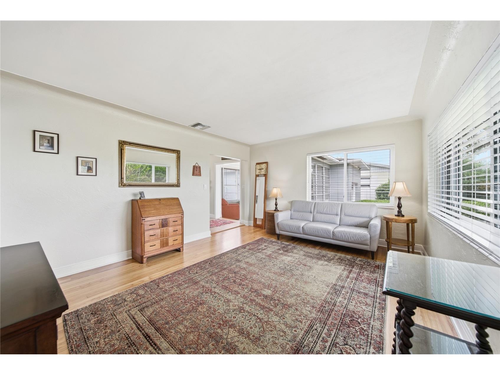 4800 23rd Avenue N Saint Petersburg FL 33713 TB8496749 image3