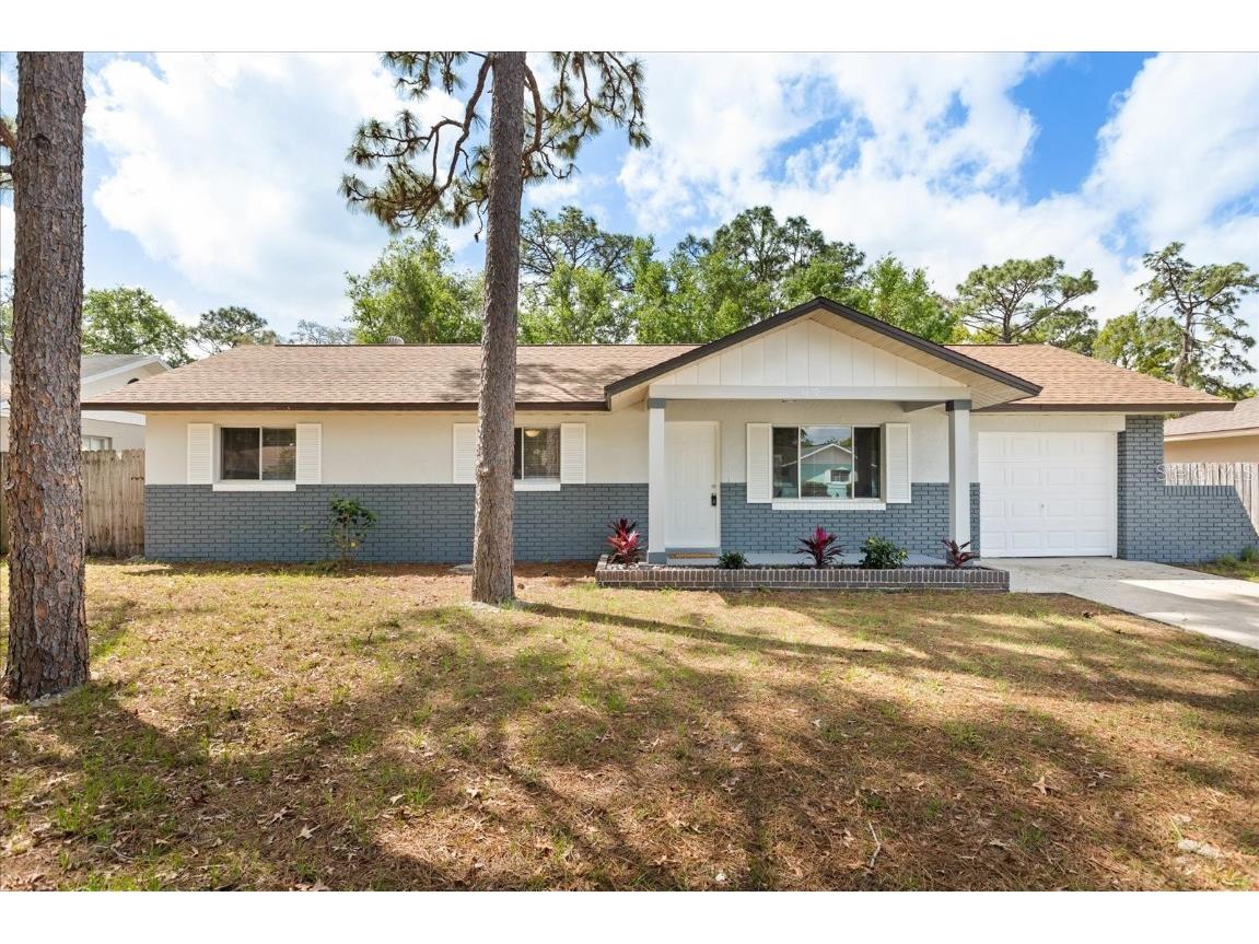 4800 Beacon Street Orlando FL 32808 O6296928 image1