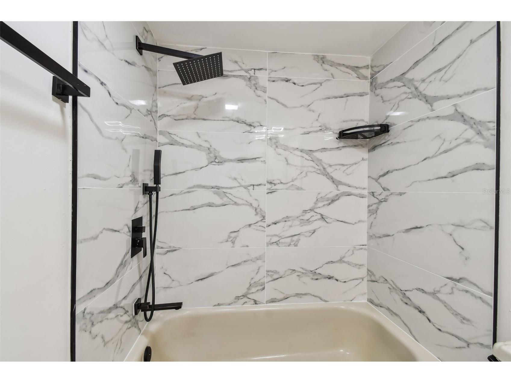 4800 Brittany Drive S #102 Saint Petersburg FL 33715 TB8492131 image30