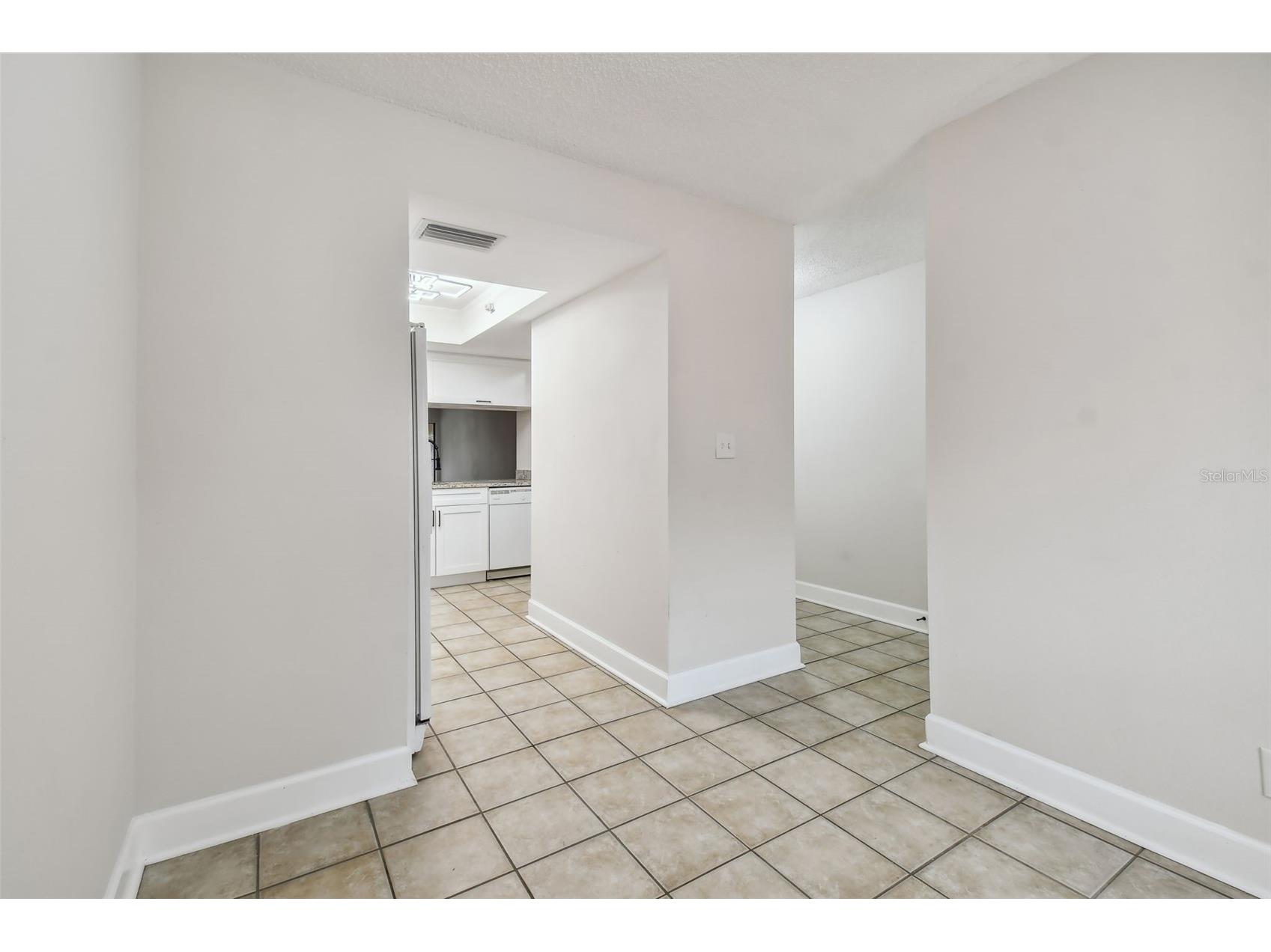 4800 Brittany Drive S #102 Saint Petersburg FL 33715 TB8492131 image6