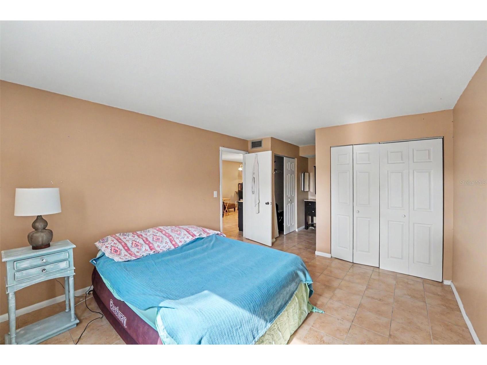 4800 Lake Villa Drive Clearwater FL 33762 TB8475321 image11