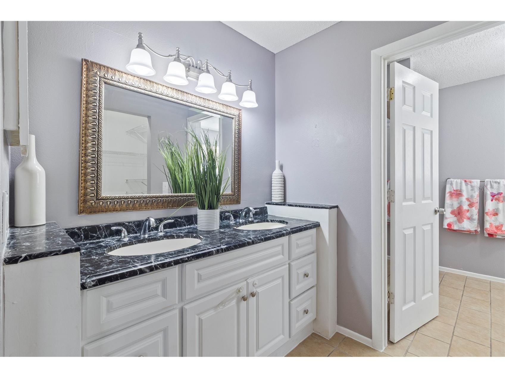 4800 S Salford Boulevard North Port FL 34287 C7522624 image19