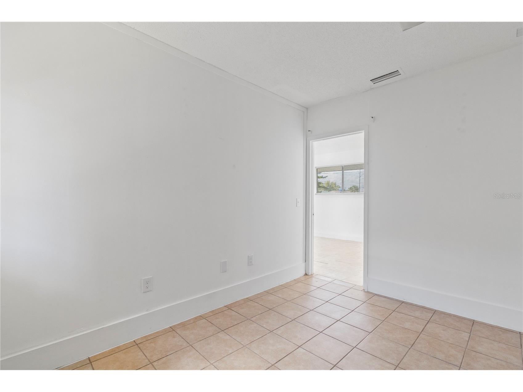 4800 S Salford Boulevard North Port FL 34287 C7522624 image34
