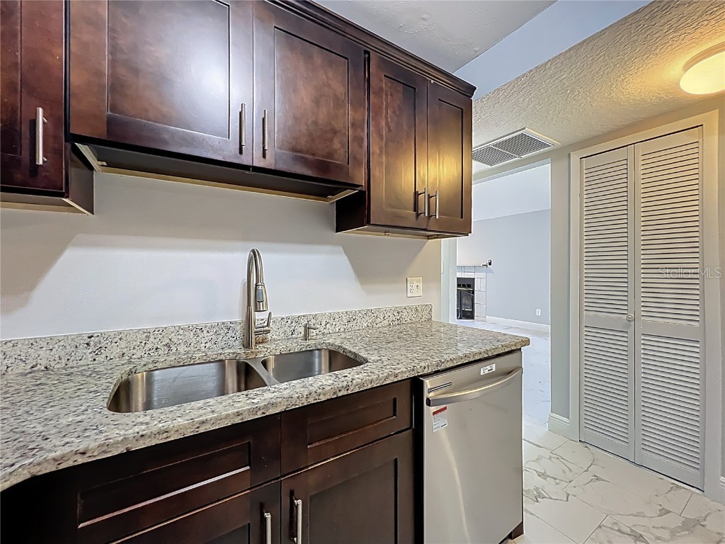 4800 S Semoran Boulevard #106 Orlando FL 32822 O6353262 image12