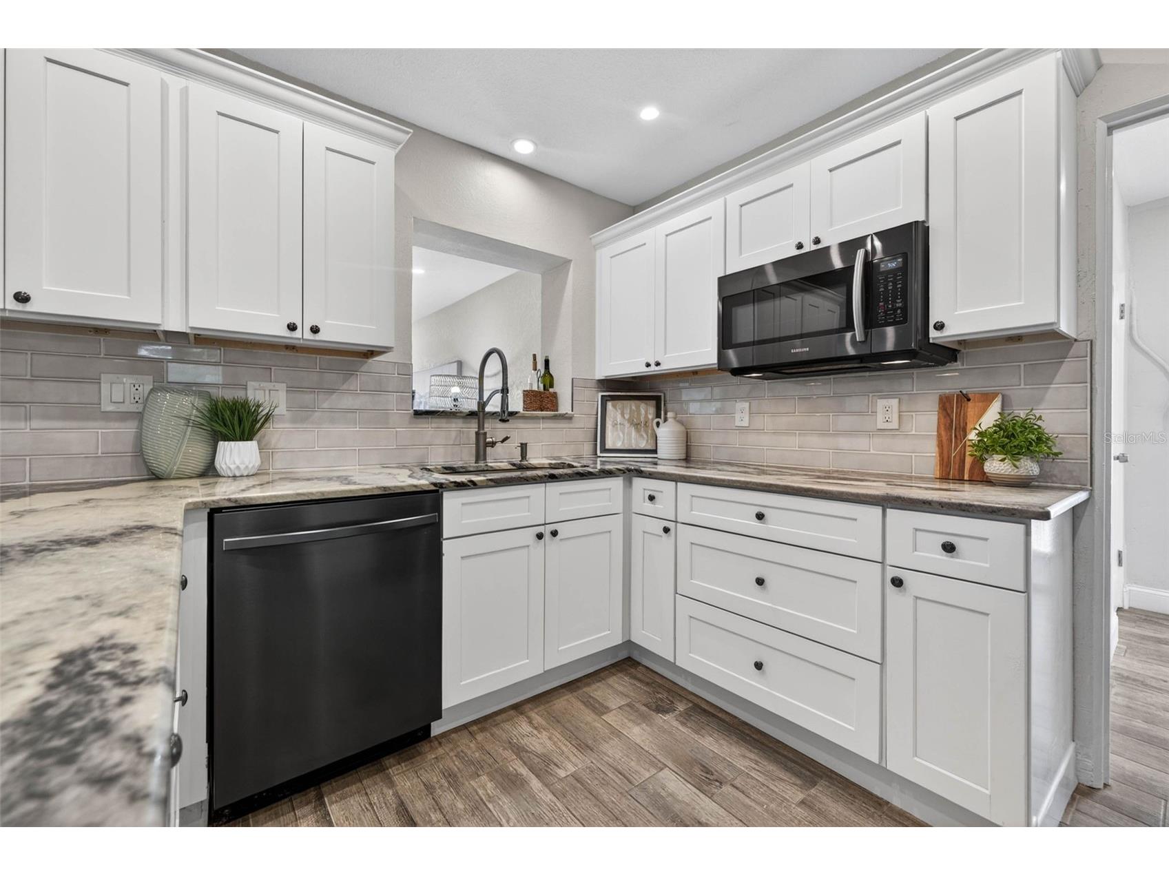 4800 Venetian Boulevard NE Saint Petersburg FL 33703 TB8516255 image15