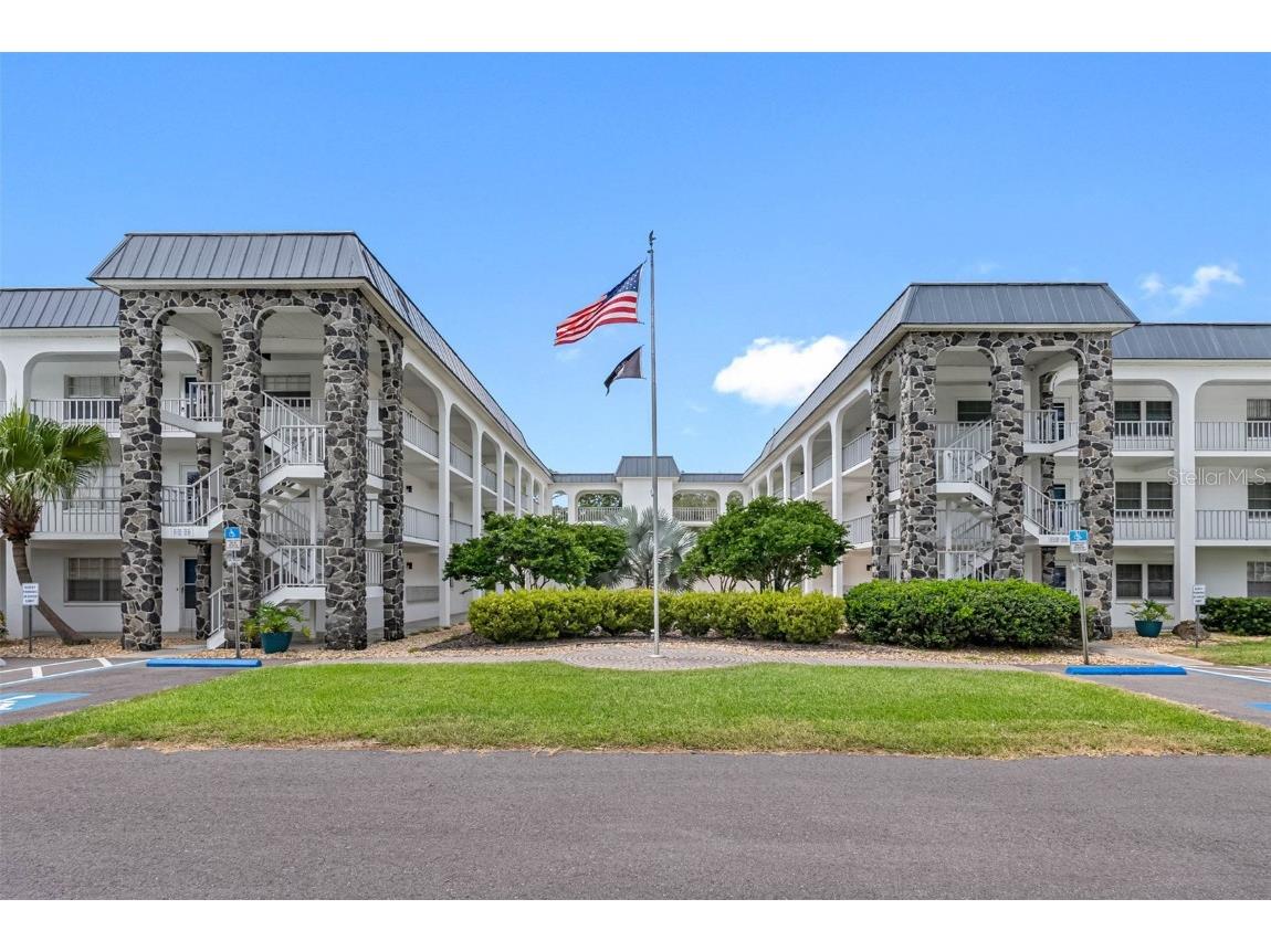 4801 Airport Road #218 Zephyrhills FL 33542 O6137041 image1