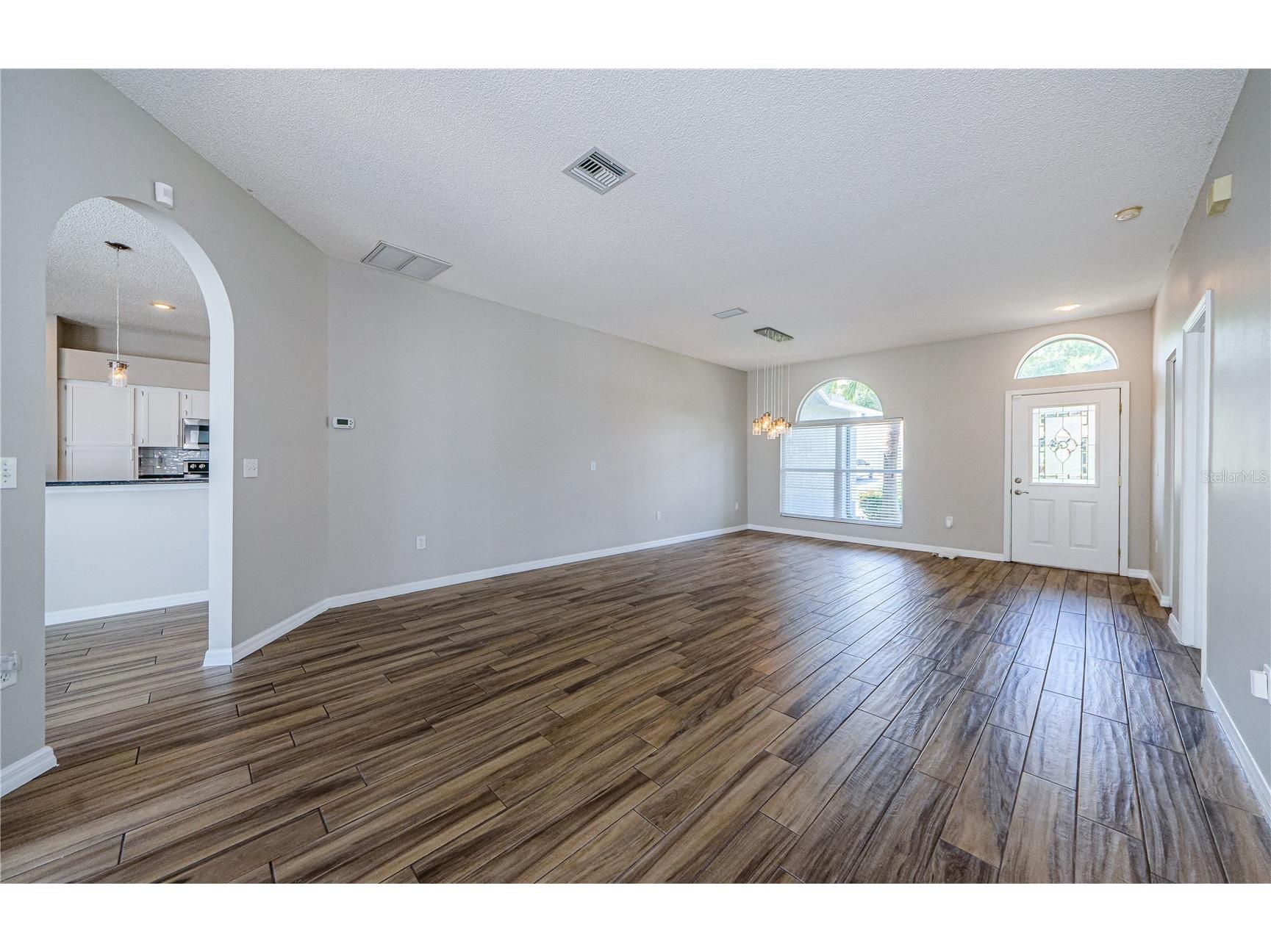4801 Augusta Avenue Oldsmar FL 34677 TB8514043 image3