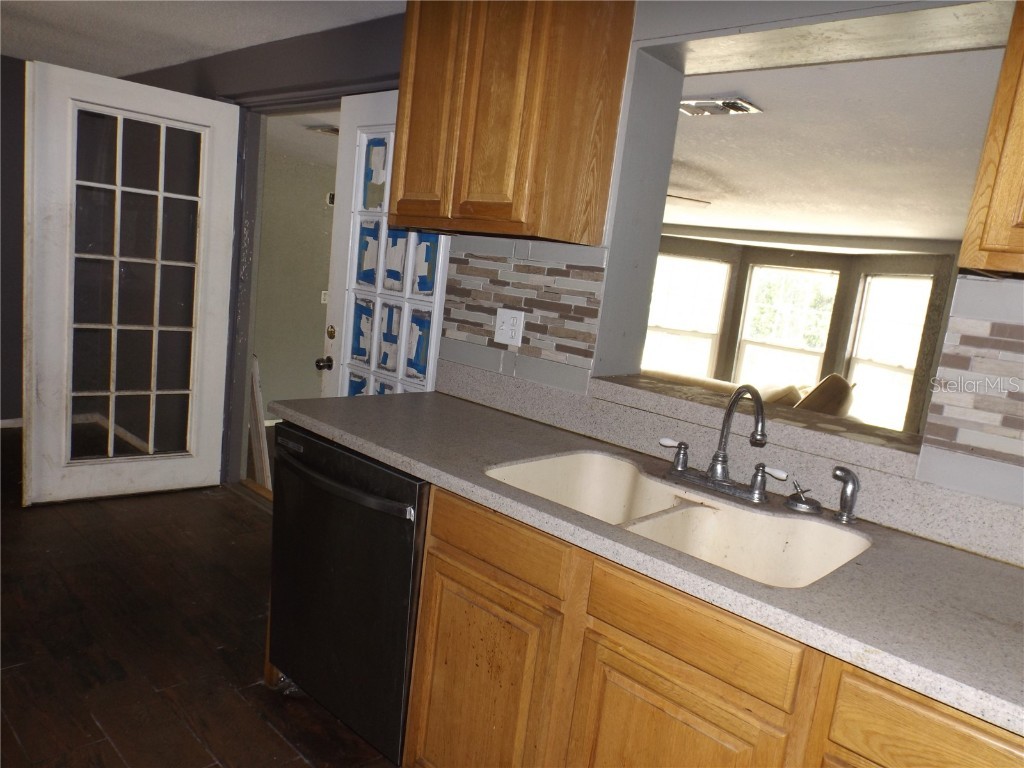 4801 Avon Street Lake Wales FL 33859 TB8351348 image13