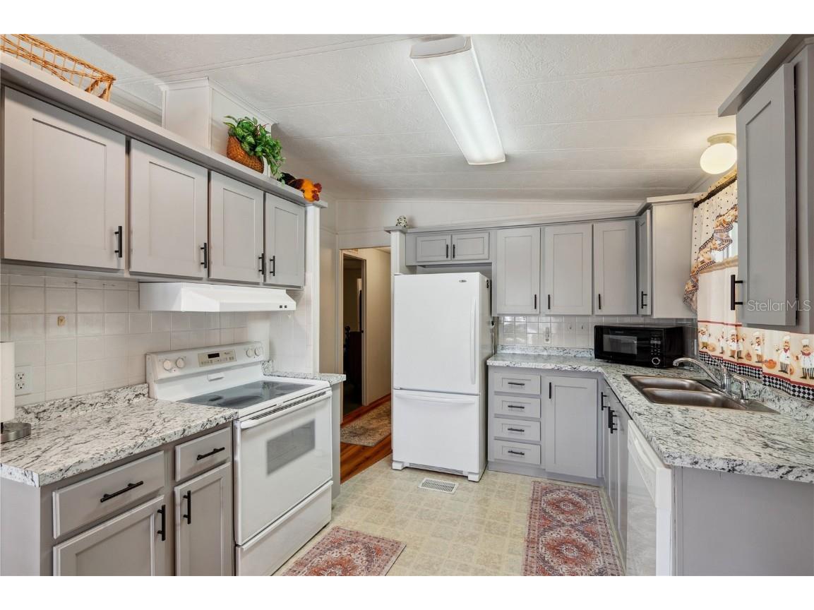 4801 Blanco Drive Zephyrhills FL 33541 TB8380908 image18