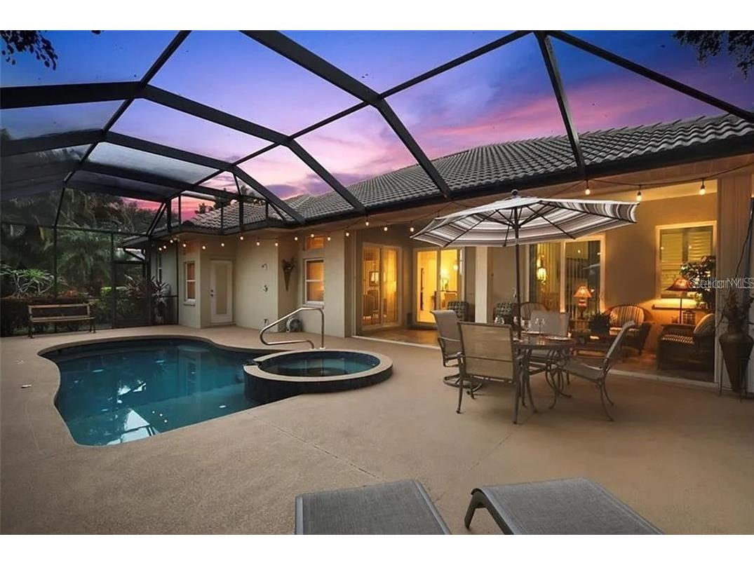 4801 Edgemont Court Sarasota FL 34233 A4682301 image1