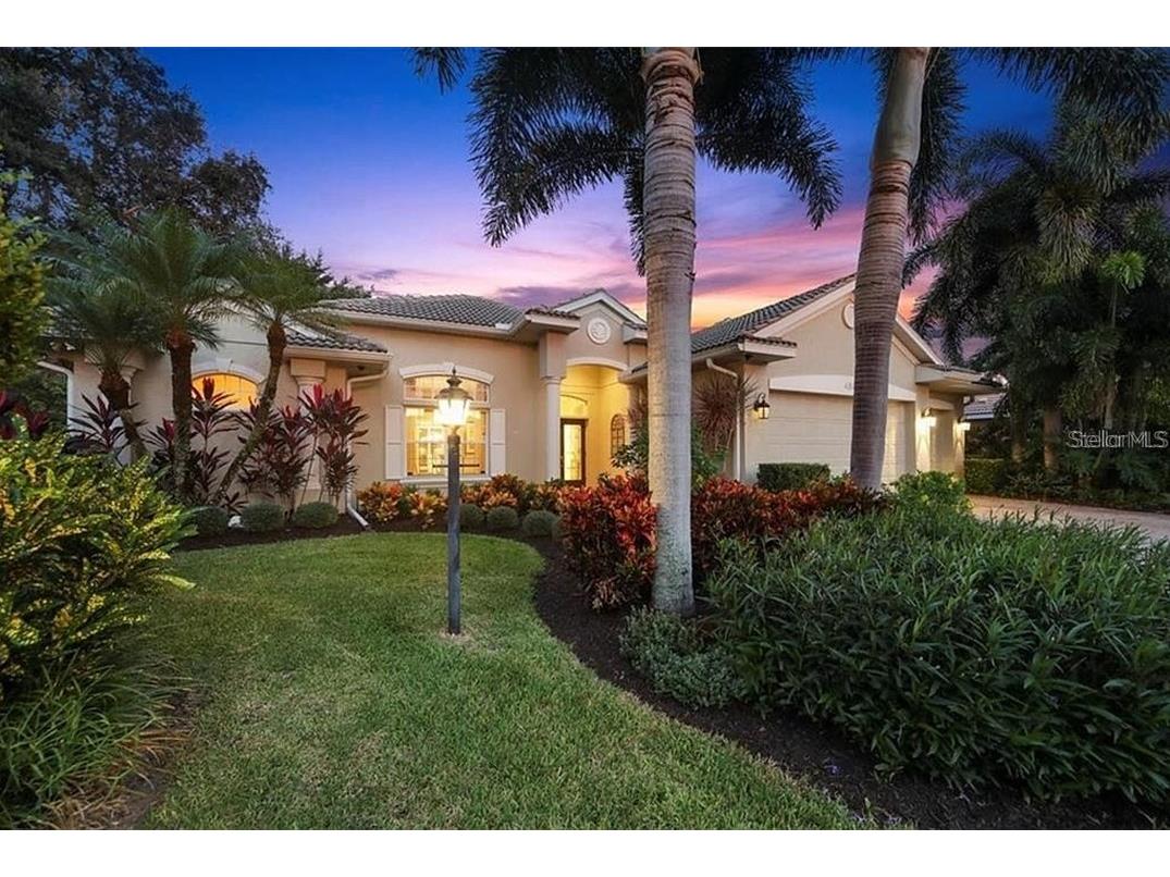 4801 Edgemont Court Sarasota FL 34233 A4682301 image2