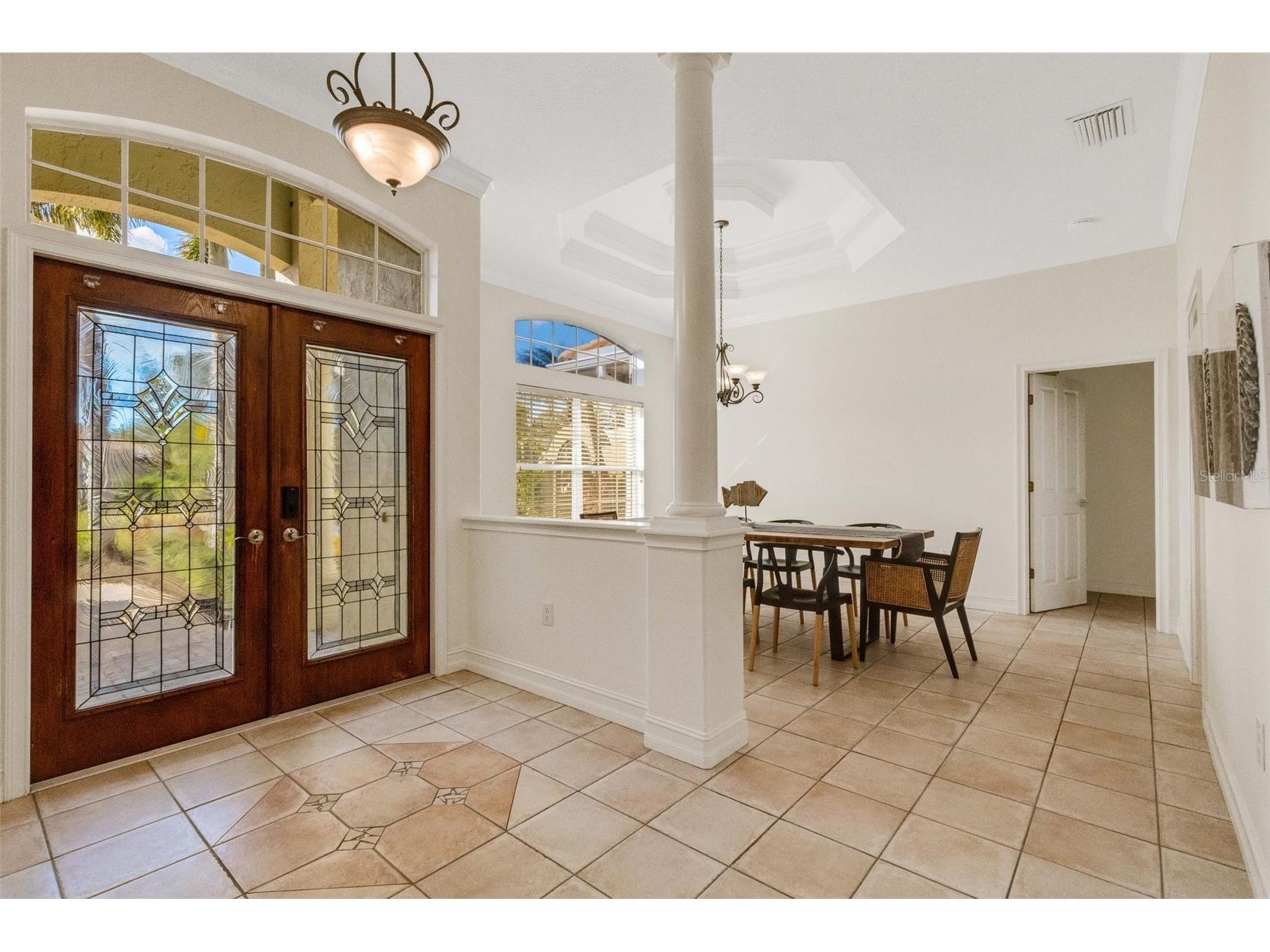 4801 Edgemont Court Sarasota FL 34233 A4682301 image3