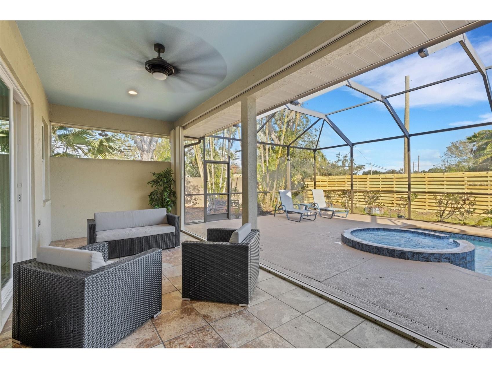 4801 Edgemont Court Sarasota FL 34233 A4682301 image47