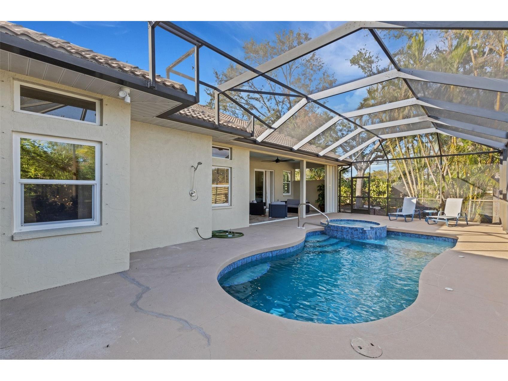 4801 Edgemont Court Sarasota FL 34233 A4682301 image50