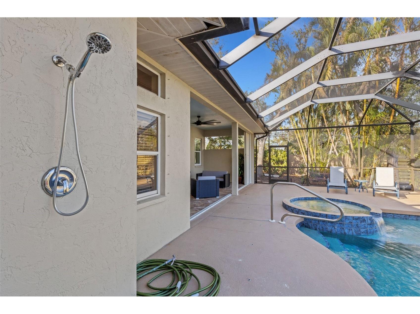 4801 Edgemont Court Sarasota FL 34233 A4682301 image51