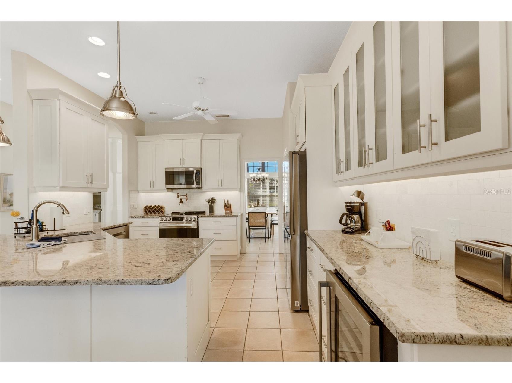 4801 Edgemont Court Sarasota FL 34233 A4687407 image13