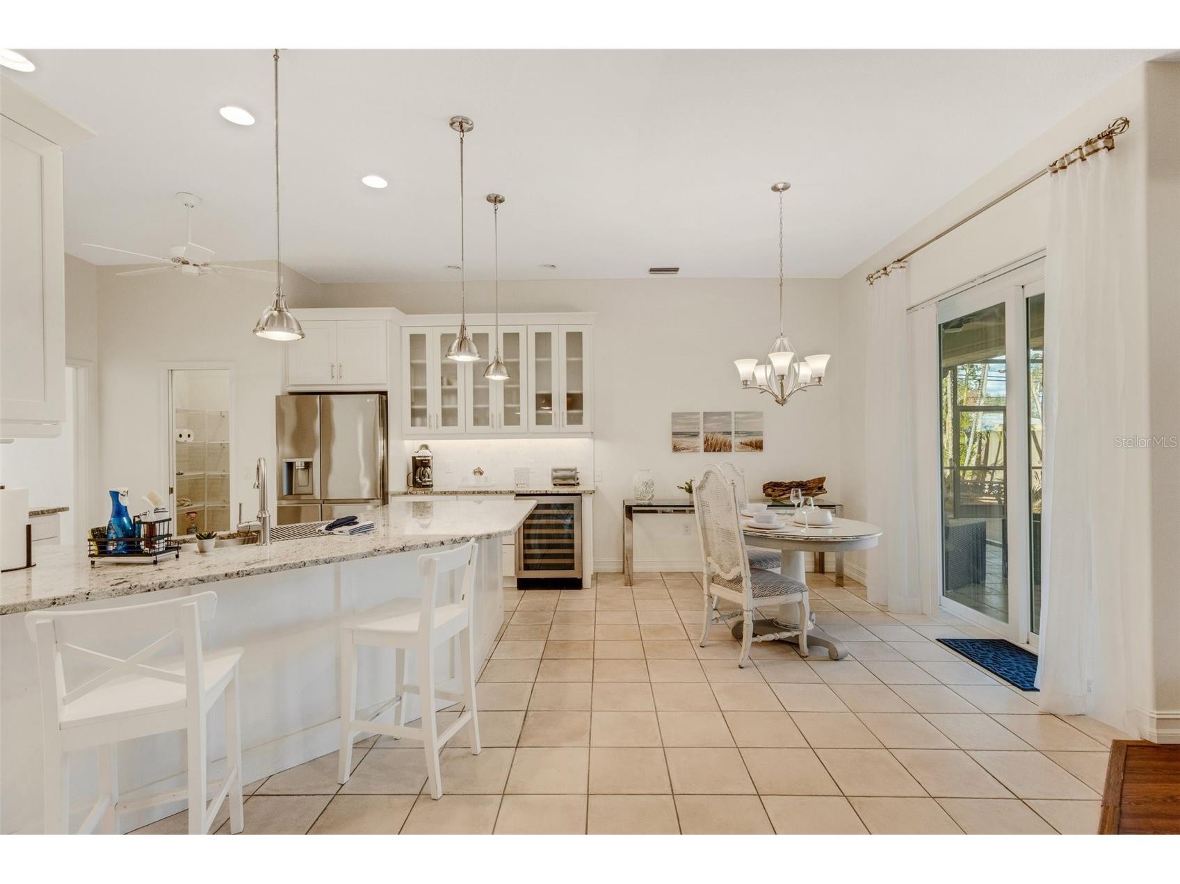 4801 Edgemont Court Sarasota FL 34233 A4687407 image14