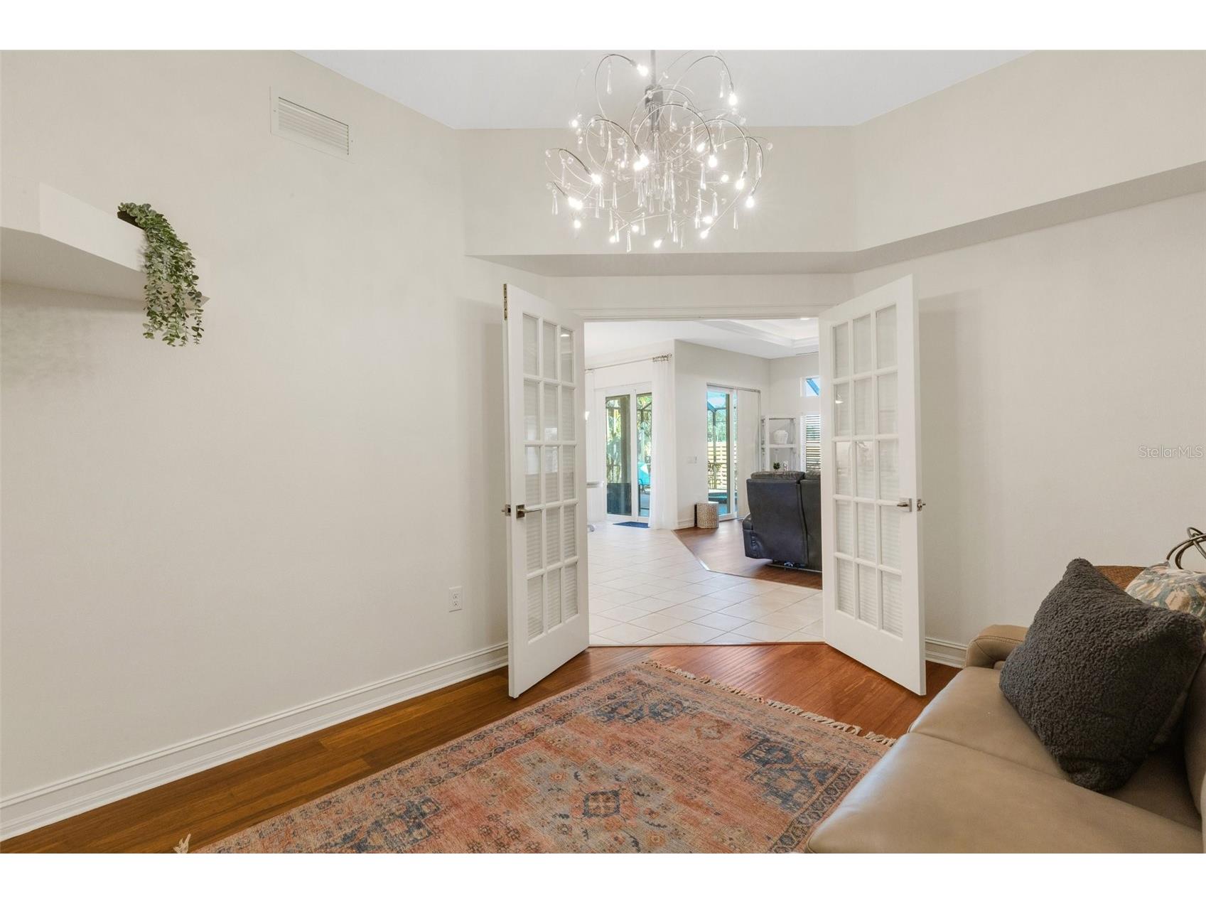 4801 Edgemont Court Sarasota FL 34233 A4687407 image32
